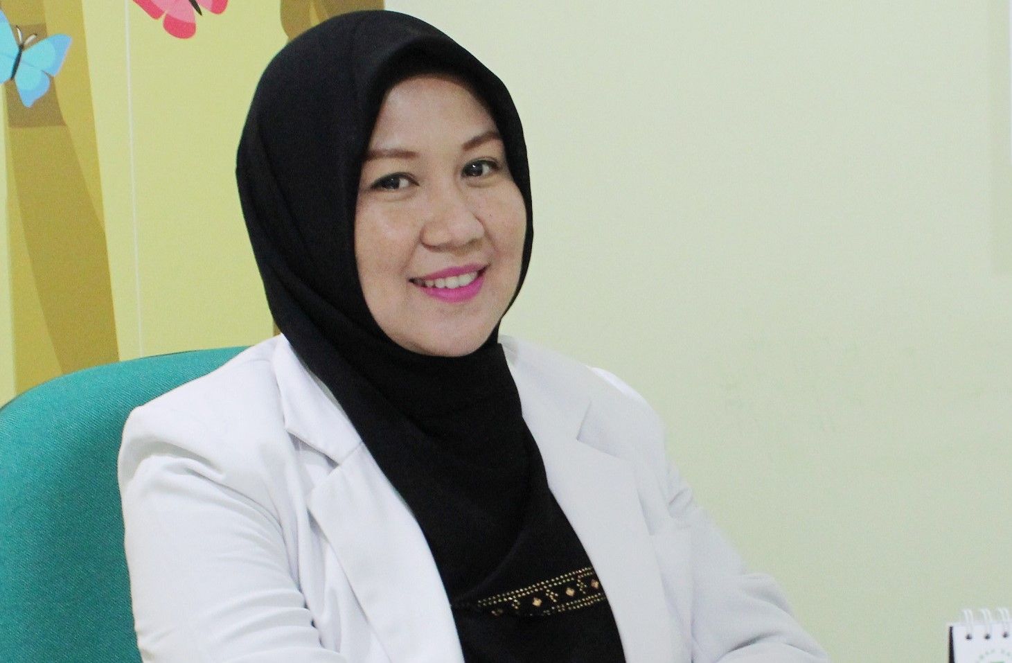 dr. Meily Elven Nora, Sp.A