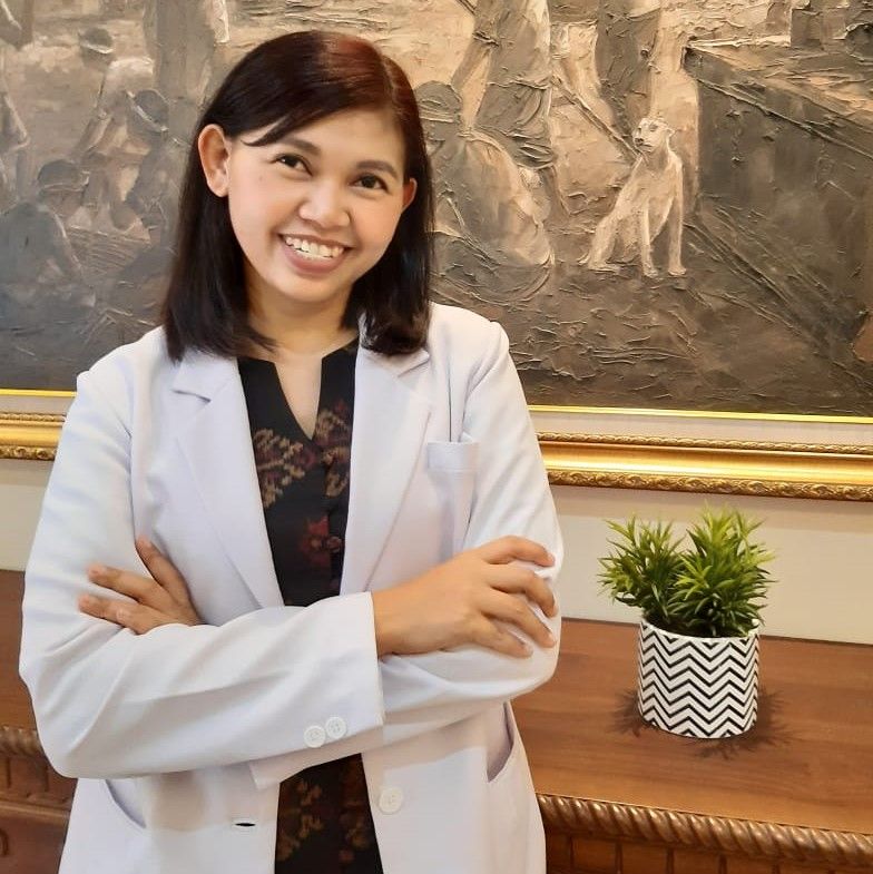 dr. Ni Komang Tri Apriastini, Sp.A