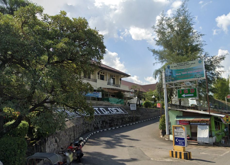 RUMAH SAKIT DR. OEN KANDANG SAPI SOLO