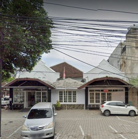 RUMAH SAKIT IBU DAN ANAK MARDI WALOEJA RAMPAL (MAWAR)