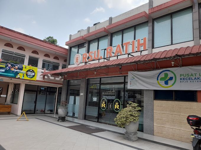RUMAH SAKIT UMUM RATIH KEDIRI