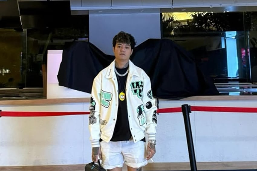 Kegemparan Whip Pink di Rumah Reza Arap