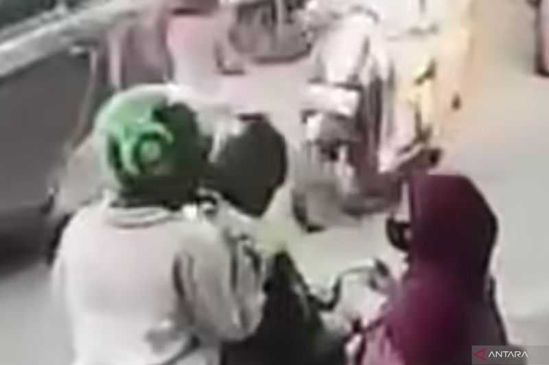 Modus Lowongan Kerja Tipu Ribuan di Cakung